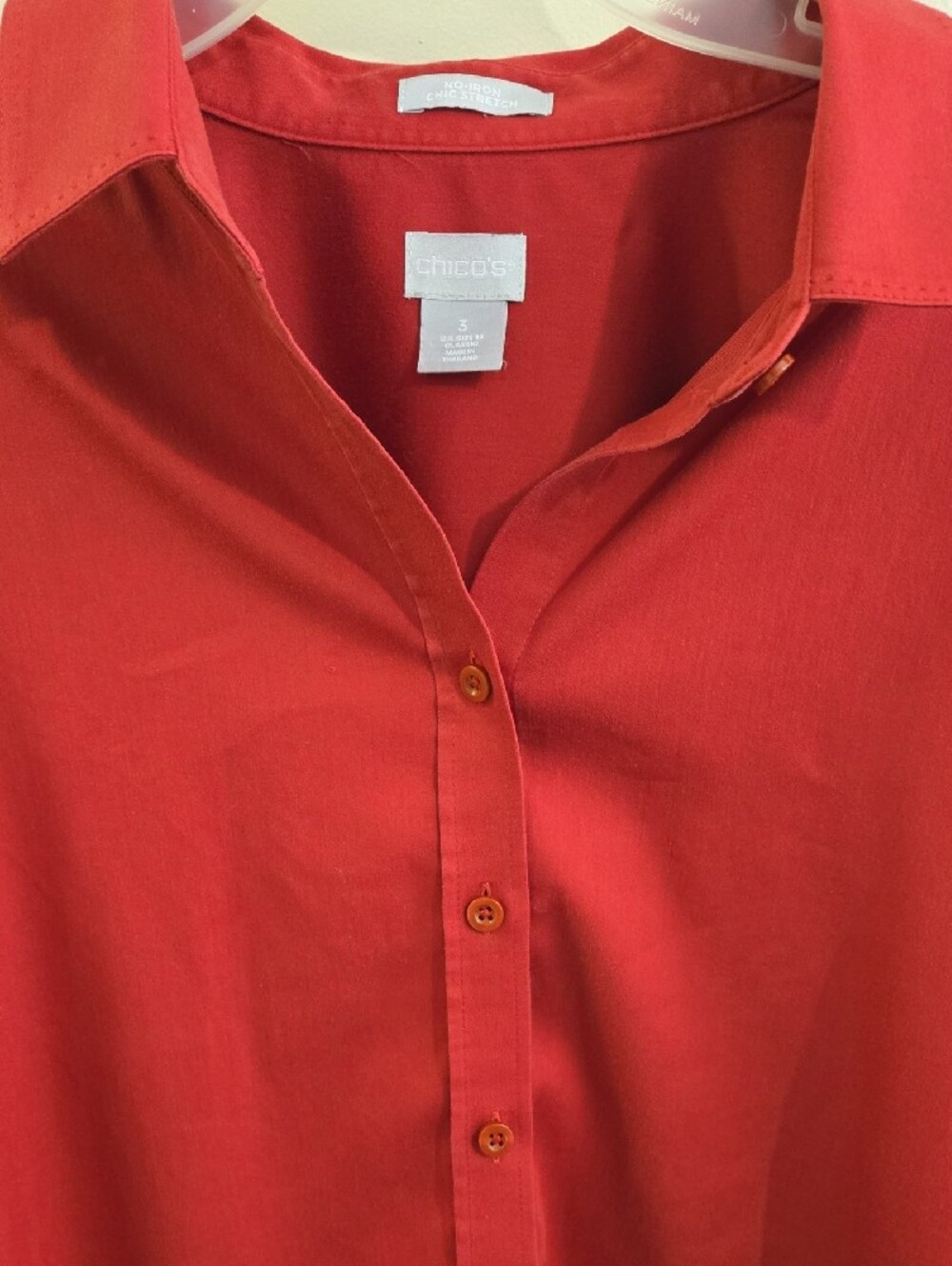 Chico's 3 Button Down Shirt Blouse No Iron Stretch Red XL Long Sleeve Career - Picture 3 of 9